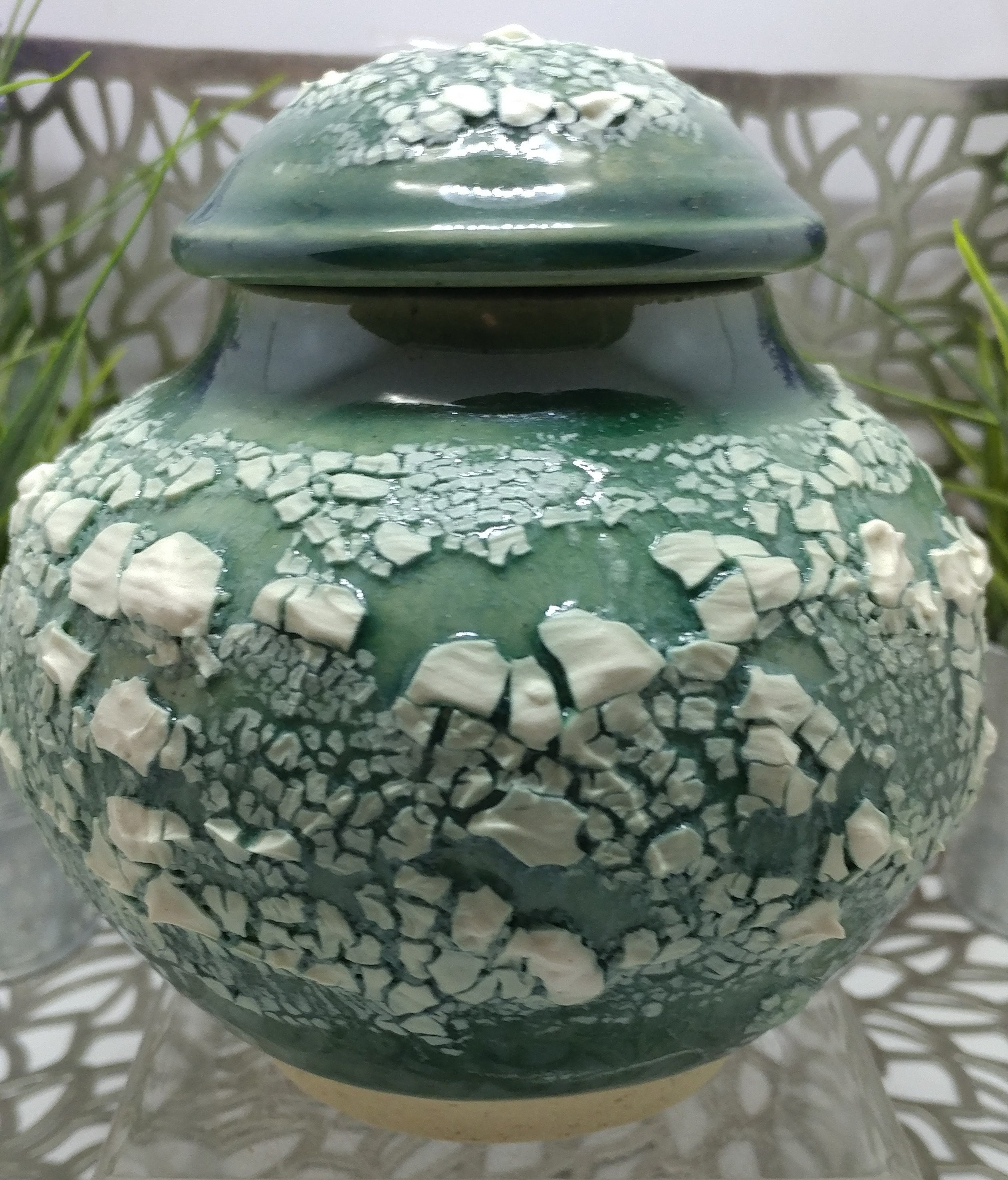 Hand Thrown Japanese Jar With Lid in Jade and White Crawl Etsy