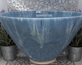 He ge hand thrown and trimmed footed 5 quart porcelain bowl in Oasis blue and white with blue drips, 11x6.5