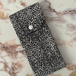 Handmade Fabric Glasses Cases| Fabric Glasses Pouch| Sunglasses Cases| Spectacles Case| Padded Eyeglasses Holder| Glass Case| Sunglasse Case