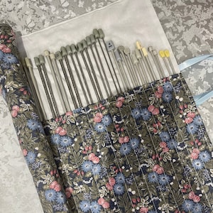 Estuche para agujas de tejer/ Estuche para agujas de tejer/ Estuche para agujas de tejer hecho a mano/ Organizador de agujas de tejer/ Soporte para agujas de tejer/ Estuche para agujas de tejer
