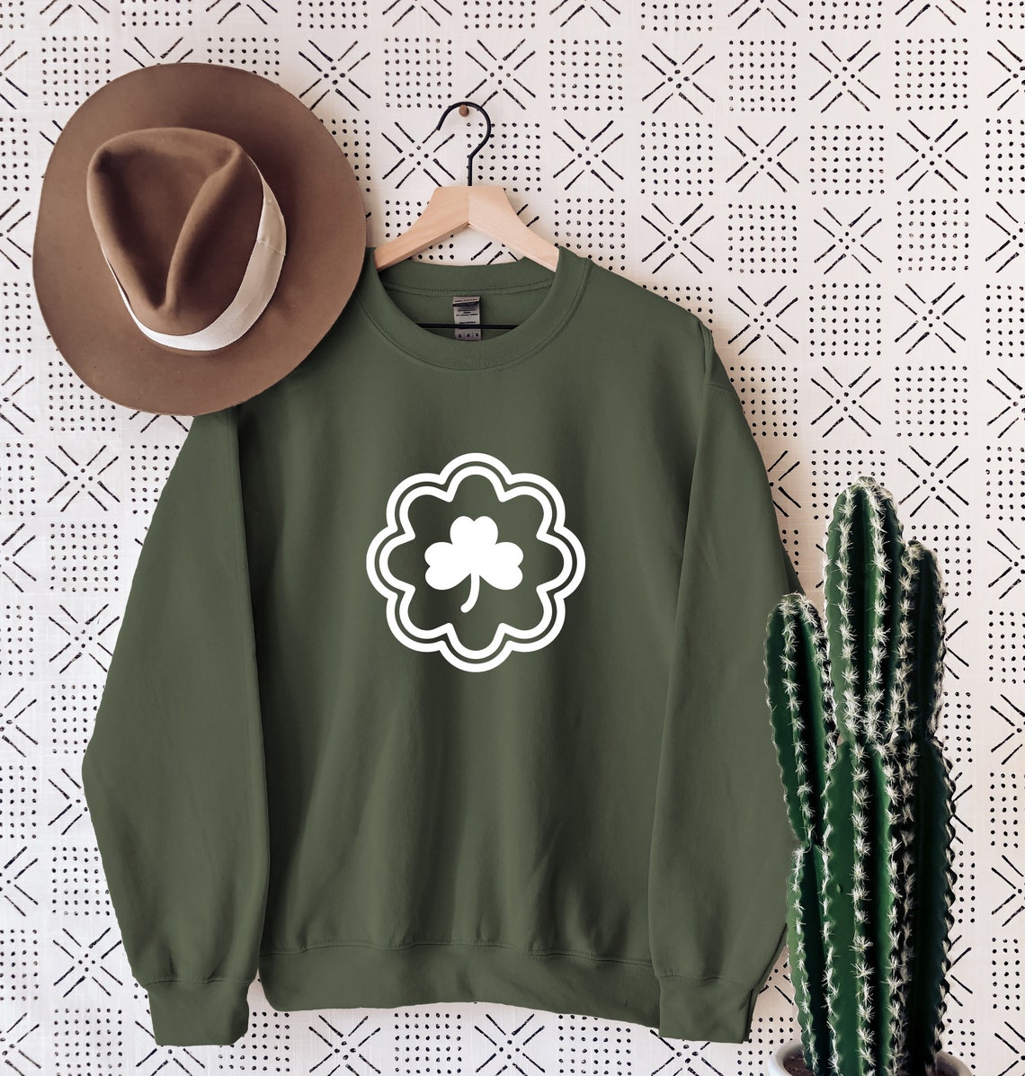 shamrock crewneck