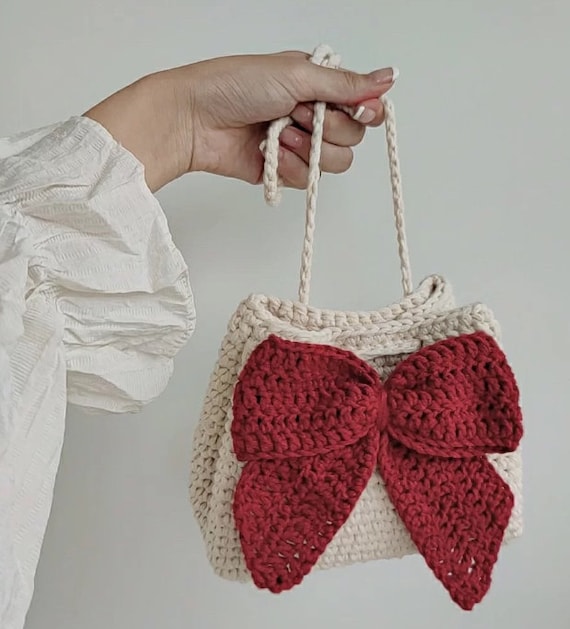 Big Bow bag ✧ Custom Handmade ✧ Designed and crocheted by devout hand