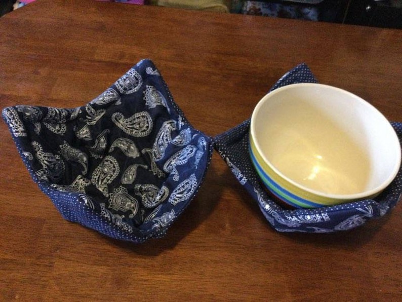 Pair of microwave safe bowl cozies