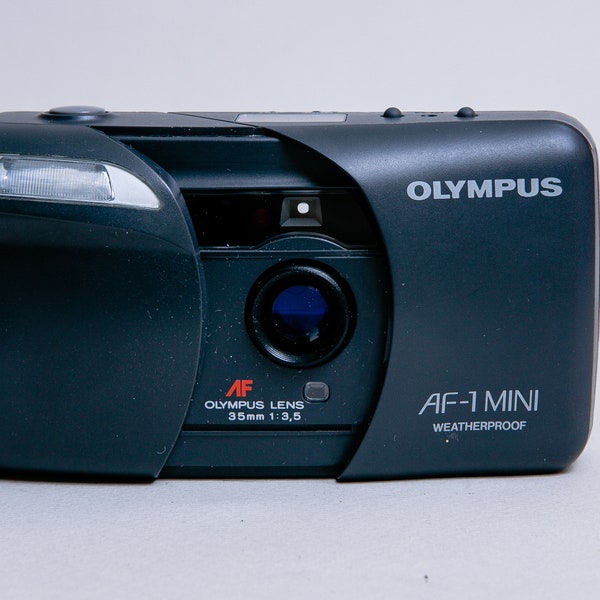 Olympus AF-1 Mini 35mm 1:4.5 Film Camera Point and Shoot Auto Focu