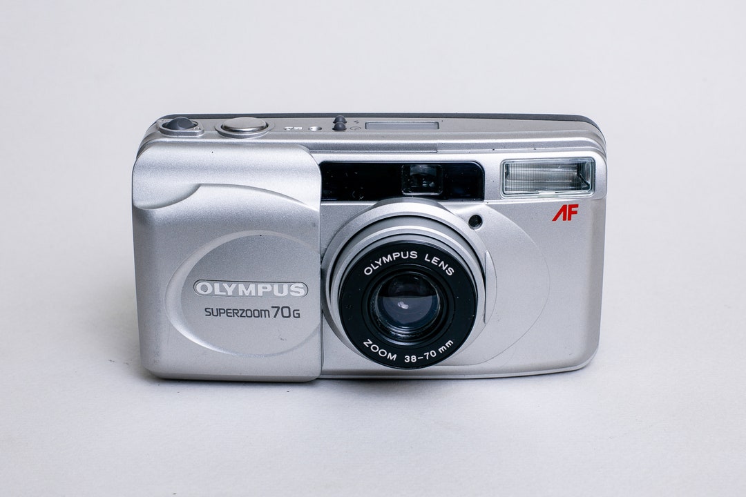 Olympus Super Zoom 70G Compact Camera Camera AF Zoom 38-70mm