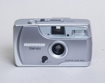 Olympus TRIP 601 Point & Shoot Film Camera Vintage With Case And Strap