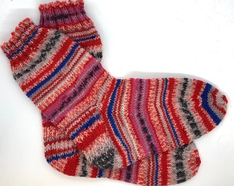 Chaussettes tricotées à la main pour femmes, chaussettes en laine pour femmes, chaussettes chaudes, chaussettes confortables, chaussettes pour bottes, chaussettes amusantes pour elle, cadeau d'anniversaire pour meilleure amie, pour maman