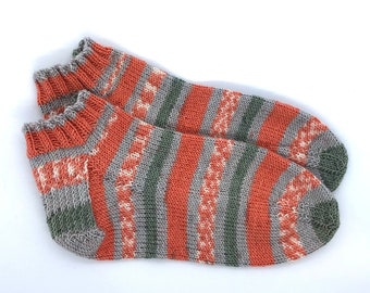 Chaussettes pour dames tricotées à la main, chaussettes No Show, chaussettes acryliques, chaussettes décontractées, chaussettes d’été, chaussettes légères, cadeau d’anniversaire du meilleur ami, pour maman, pour elle
