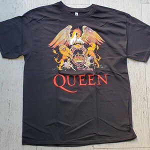 Queen Vintage T-Shirt Queen Shirt | Etsy