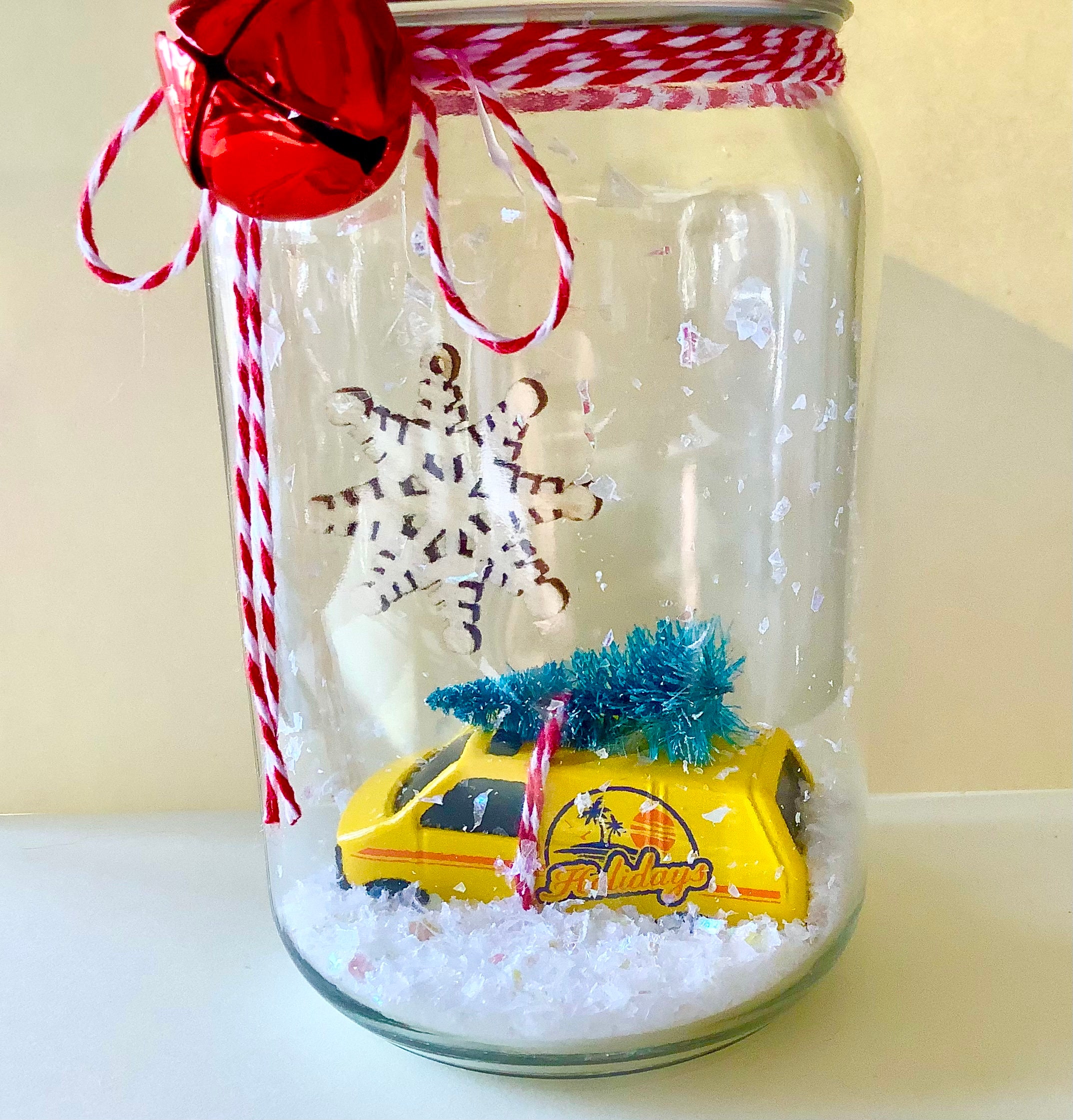 Miami Florida Snow Ball Poly Snowglobe Souvenir Beach Skyline