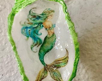 Green Mermaid Oyster Shell Ornament