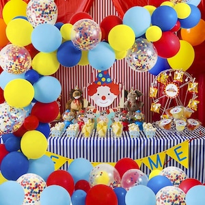 Kolorowy zestaw girlandy balonowej z cyrku: łuk na imprezę karnawałową