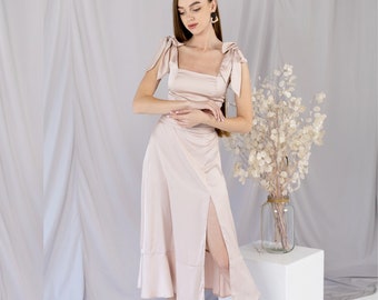 Champagne satin dress Satin bridesmaid's dress midi Bridesmaid satin dress with bow straps Satin bridesmaid dress Pastel dress Alexa dress