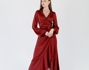 Wickelkleid aus roter Terrakotta-Seide mit langen Ärmeln Brautjungfern-Wickelkleid aus dunkelrostfarbener Seide Midi-Seidenkleid mit Ärmeln Ballkleid Janne-Kleid