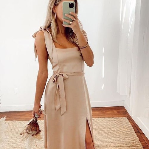 Champagne silk dress Alexa Champagne bridesmaid's dress midi Bridesmaid satin dress with bow straps