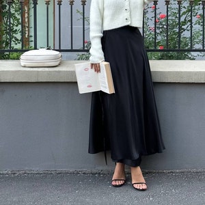 Black satin skirt 3t hot sale