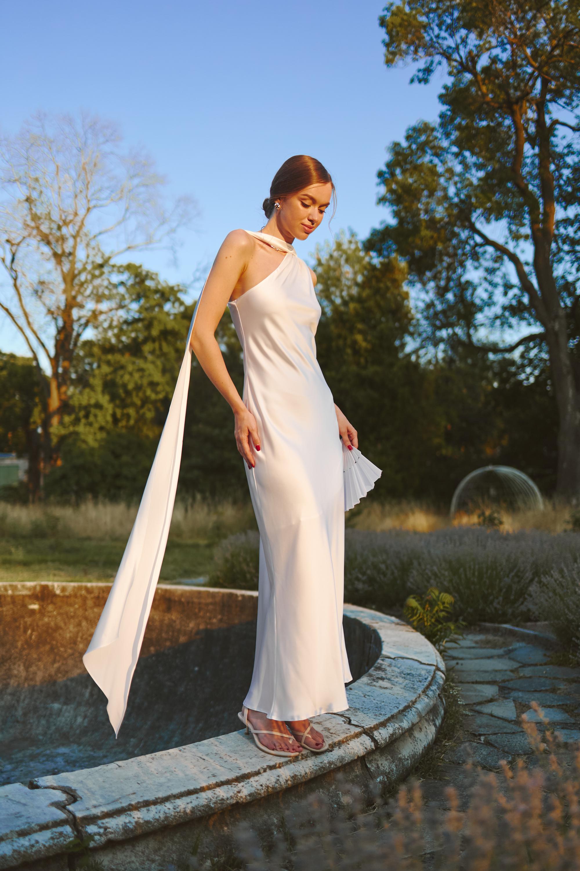long mother of bride dress ZAPAKASA Women Dark A Line Grey Ruched Long Chiffon Mother of the Bride Dress with Slit V-Neck Long Sleeves Wedding Guest Dress