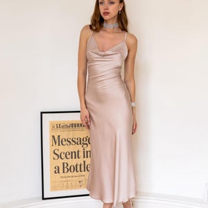 Purple dress Slip dress cowl neck Satin midi dress with bare shoulders and open back Purple silk dress Satin purple prom dress Chloe dress Champagne