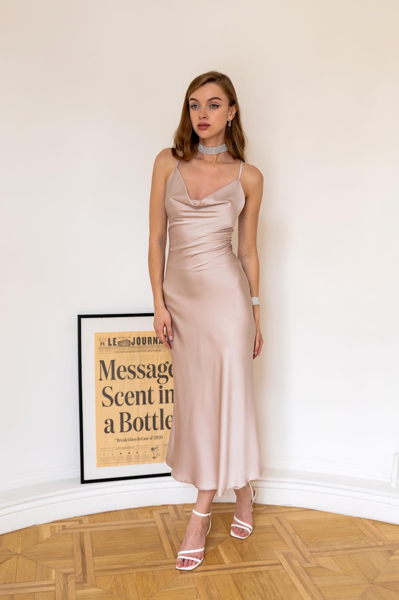 Purple dress Slip dress cowl neck Satin midi dress with bare shoulders and open back Purple silk dress Satin purple prom dress Chloe dress Champagne