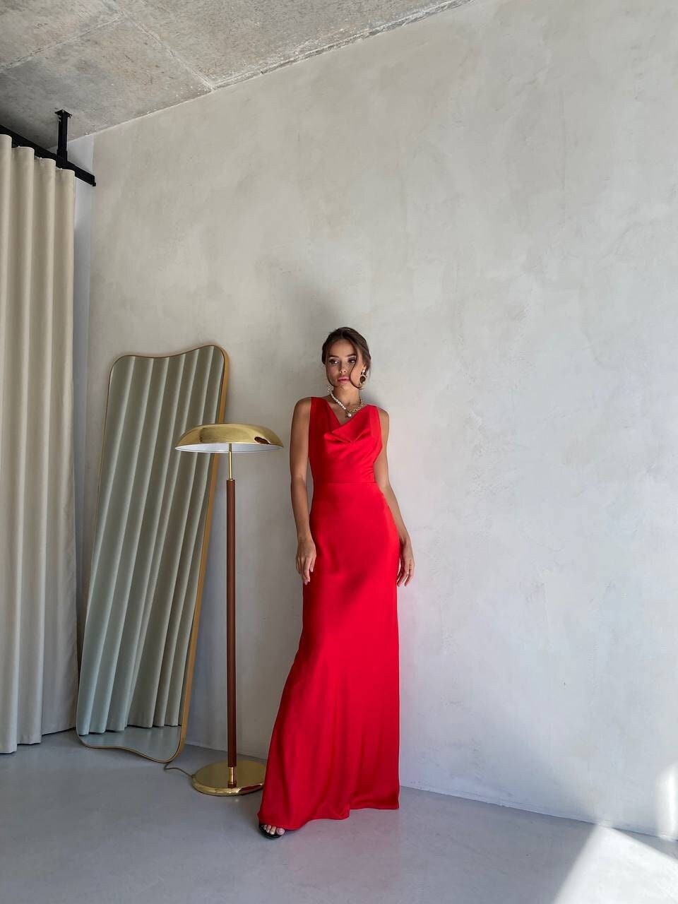 Abito Da Ballo Lungo In Raso PAVERJER Con Spalle Scoperte E Tasca | A-Line Con Sparo Alto E Reggiseno Integrato | Taglie Forti E Su Misura (Rosso, 58+)