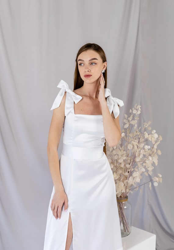 Elopement dress with bow Bridal shower White dress midi square neck Second wedding dress with bows Bridal shower dress Reception dress