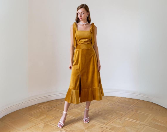 Velvet Bridesmaid Dress Mustard Dress Marigold Velvet Dress Smocked Dress Autumn Bridesmaid Occasion Midi Dress Autumn Wedding Guest Dress Etsy