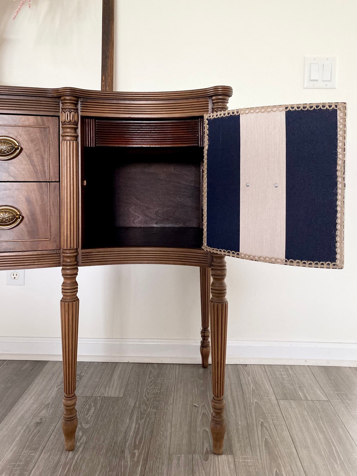 SOLD. Antique Victorian Sideboard/buffet Etsy