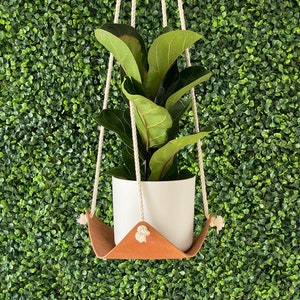 Boho leather wall planter hanger hammock harness macrame pot holder hanging plant pot plant stand