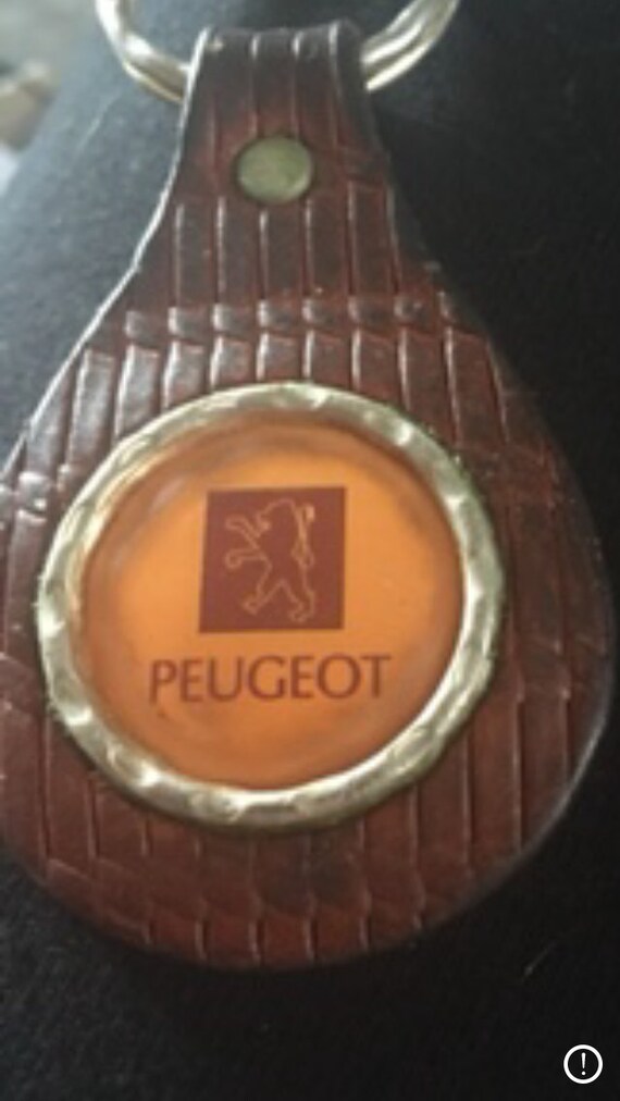 Vintage Peugeot keyring