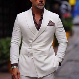 Gentlemen White Double Breasted Suit  2 Piece Suit Elegant Fashion Formal Suit Perfect For Dinner & Party Suit Best Christmas Gift For Him