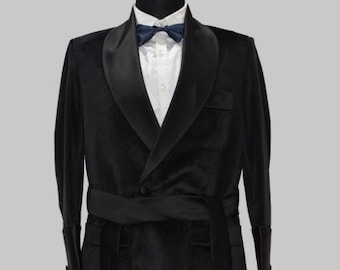Mens Black Velvet Smoking Jacket: Vintage Dinner Party Coat