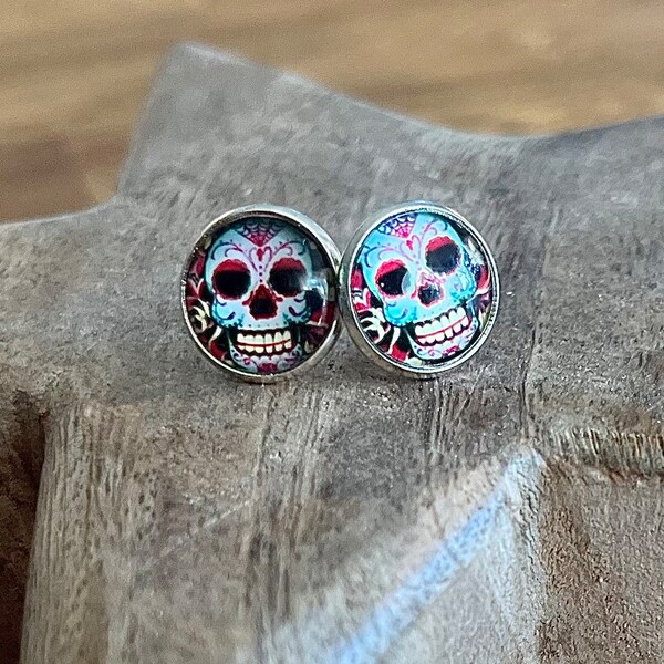 Totenkopf "Dia de Los Muertos" Ohrstecker Earings Cabochon Glas mit Liebe handgefertigt wunderschön als Geschenk oder für einen selbst