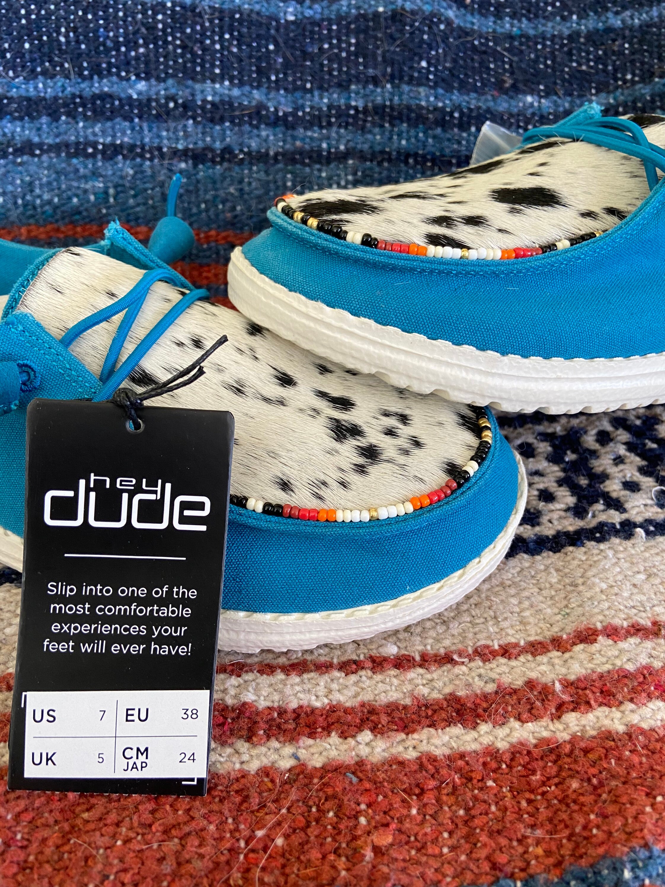 phone number to hey dude shoes