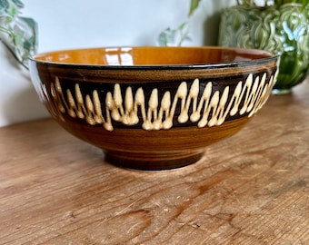 Vintage Glazed Slipware Design Bowl by Heffen  | Vintage Slipware Bowl | Cottage Kitchen Decor | Country Kitchen Decor