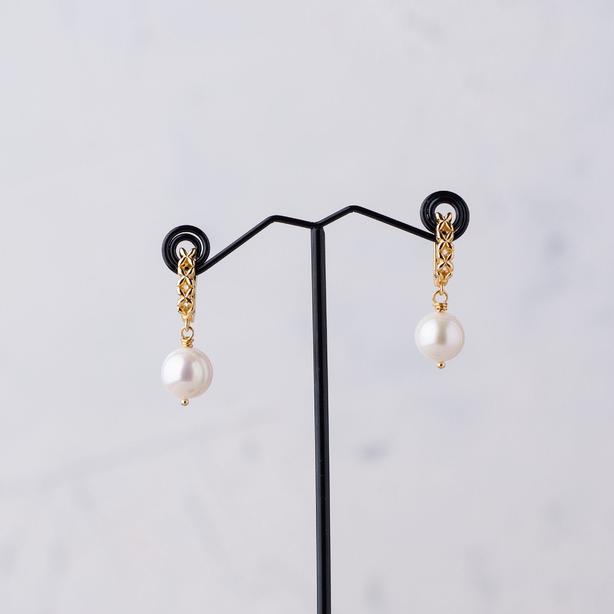 Natural white pearl drop earrings Gold pearl dangle earrings | Etsy