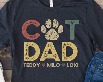 Katzen-Papa-Shirt mit Katzennamen, personalisiertes Geschenk für Katzenvater, Personalisiertes Katzen-Papa-Shirt mit Haustiernamen, Katzenbesitzer-Shirt, Katzenliebhaber-Vatertags-T-Shirt