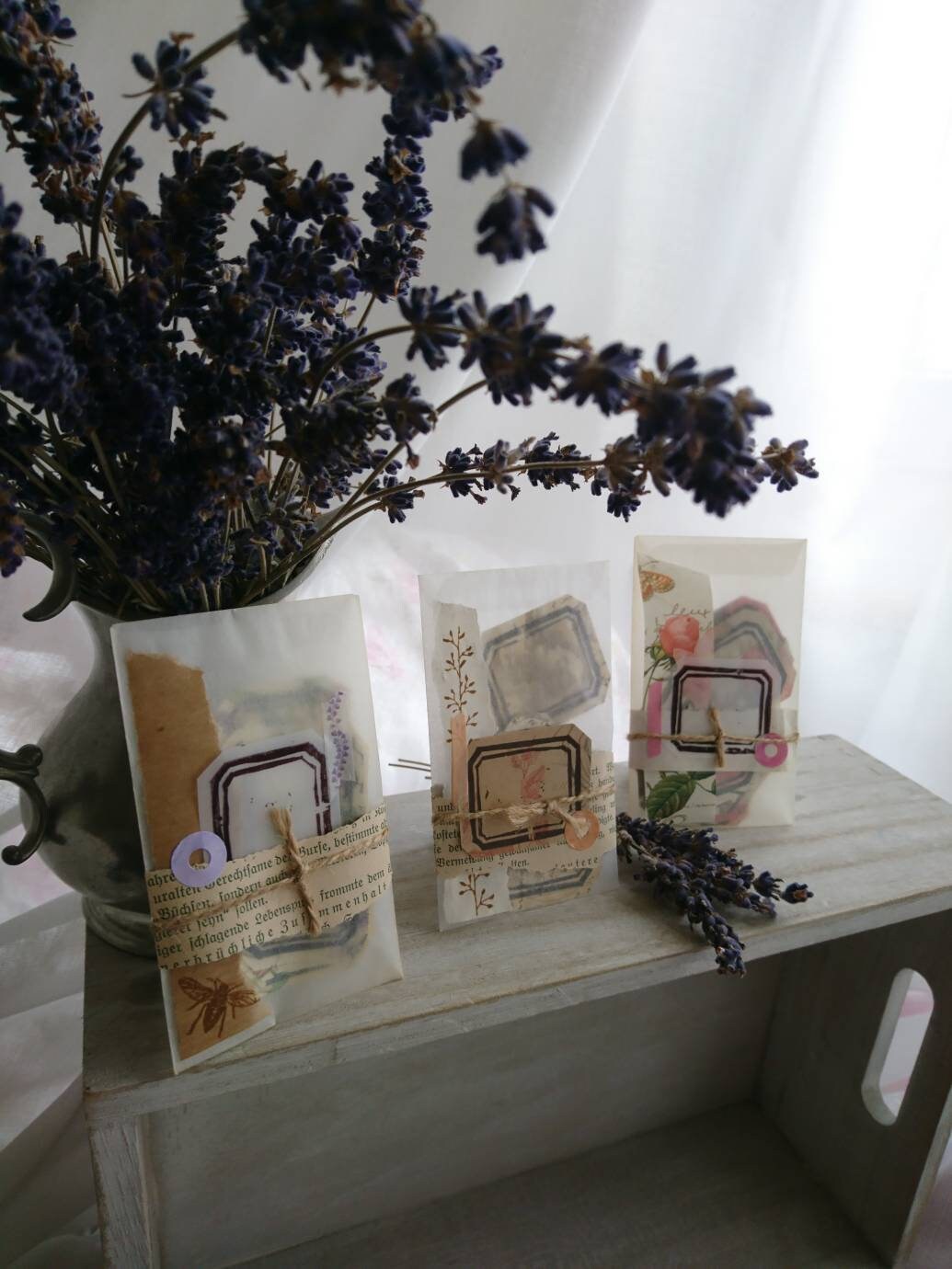 Handmade Floral Label Stickers: Vintage Style, 15 pc Pack