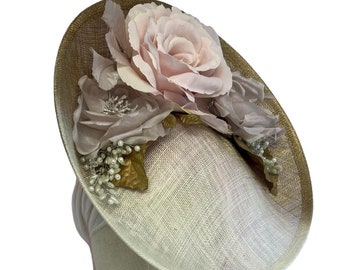 Beau grand chapeau bibi doré rose foncé, cadeau