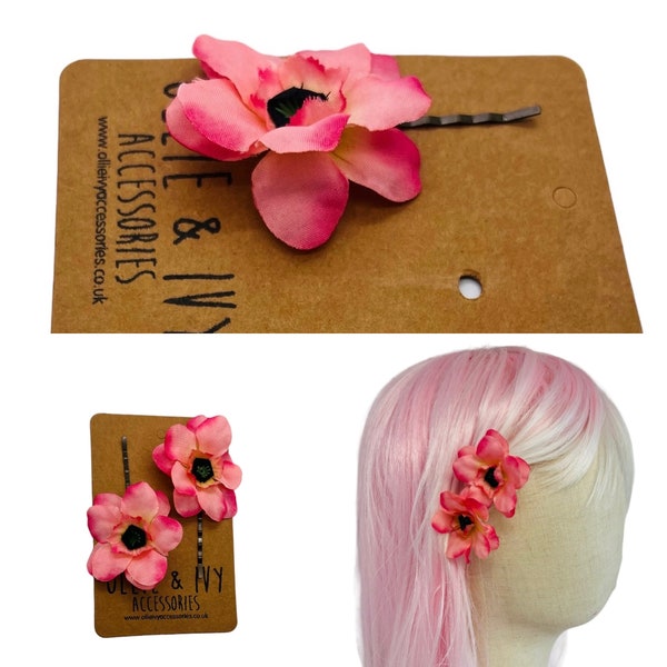 Pretty pink flower hair pins. X2