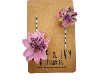 Purple violet lavender star flower hair pins x2 . wedding, bridesmaid, flower girl, prom, Occasion., Gift