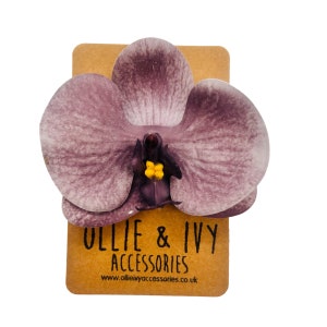 Pinza para el pelo con forma de orquídea realista tropical, flor para el pelo para festivales, flor para el pelo para bodas, pinza para el pelo con orquídea de playa, accesorios para el pelo de verano, gris