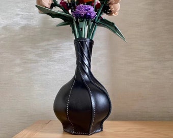 Kit de bricolage Vase à fleurs en cuir. Artisanat Cadeau spécial. Décoration de la maison.