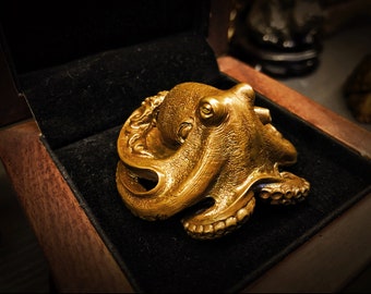 Octopus - Bronze ornament handmade home and office decoration