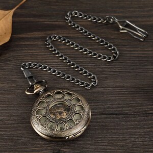 Pocket Watch Chain Box Half Hunter Skeleton Vintage Antique Mechanical Pocket Watches Man Bronze Green Steampunk Ladies Automatic Taschenuhr Herren Mechanisch Montre Gousset Homme Montre De Poche Reloj De Bolsillo Zakhorloge Orologio Da Taschino UK