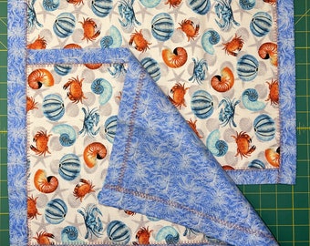 Nautical themed Beach placemats set of 2 with Crabs and Shells
