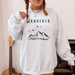 Wanderer Explorer Adventurer Traveler | Personalized Gift | Gift For Her | Custom Design Graphic Unisex Heavy Blend Crewneck Sweatshirt