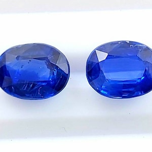 Natural Blue Kyanite Gemstone Pair: Oval Faceted Loose Stones (7x9 MM, 4.65 Carats)