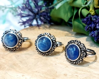 Flower Kyanite Adjustable Ring: Antique Silver Tone Crystal Jewelry