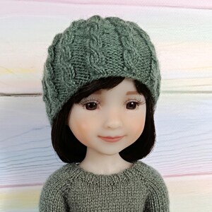Ruby Red Fashion Friends doll clothes. Knitted hat for doll 14.5&quot; Crochet clothing RRFF