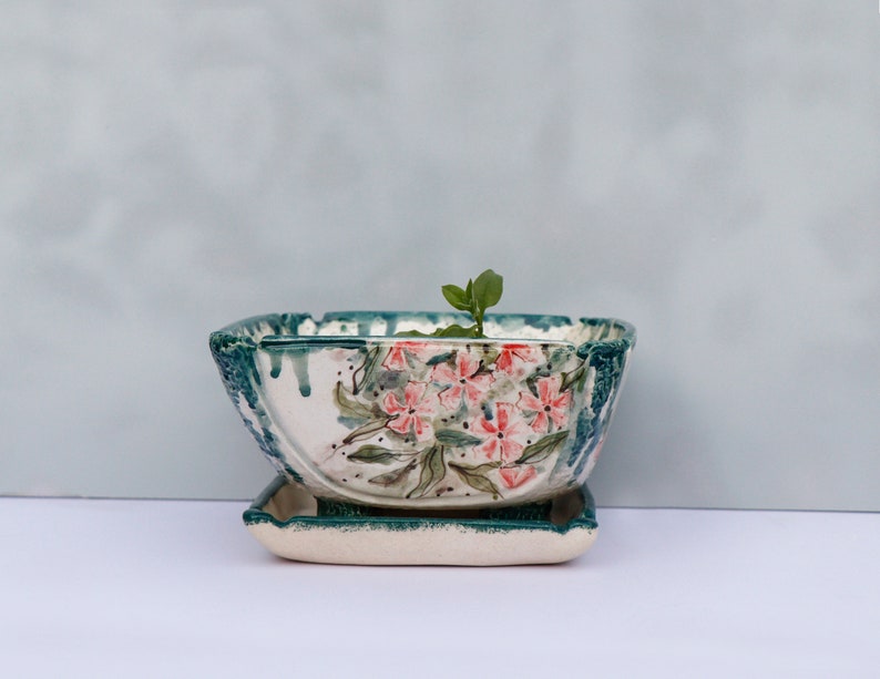 Ceramic Pots With Drainage Holes And Saucer at Florence Flagg blog